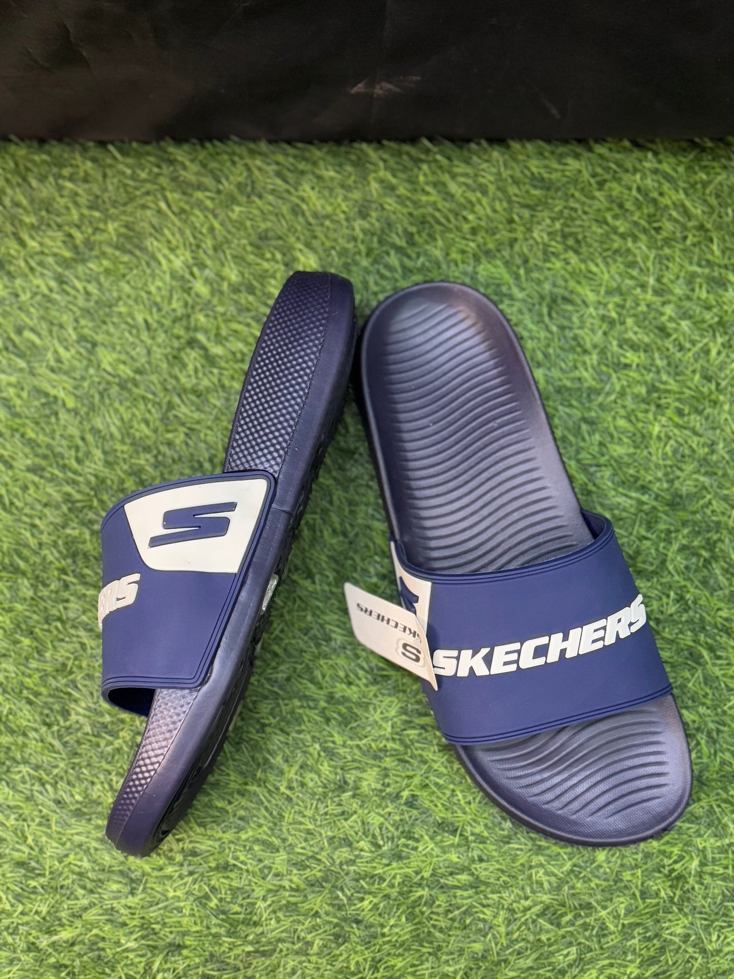SKECHERS PURE NAVY | SOFT AND MEDICATED | “SPECIALLY MADE FOR FOOT PAIN RELIEF”