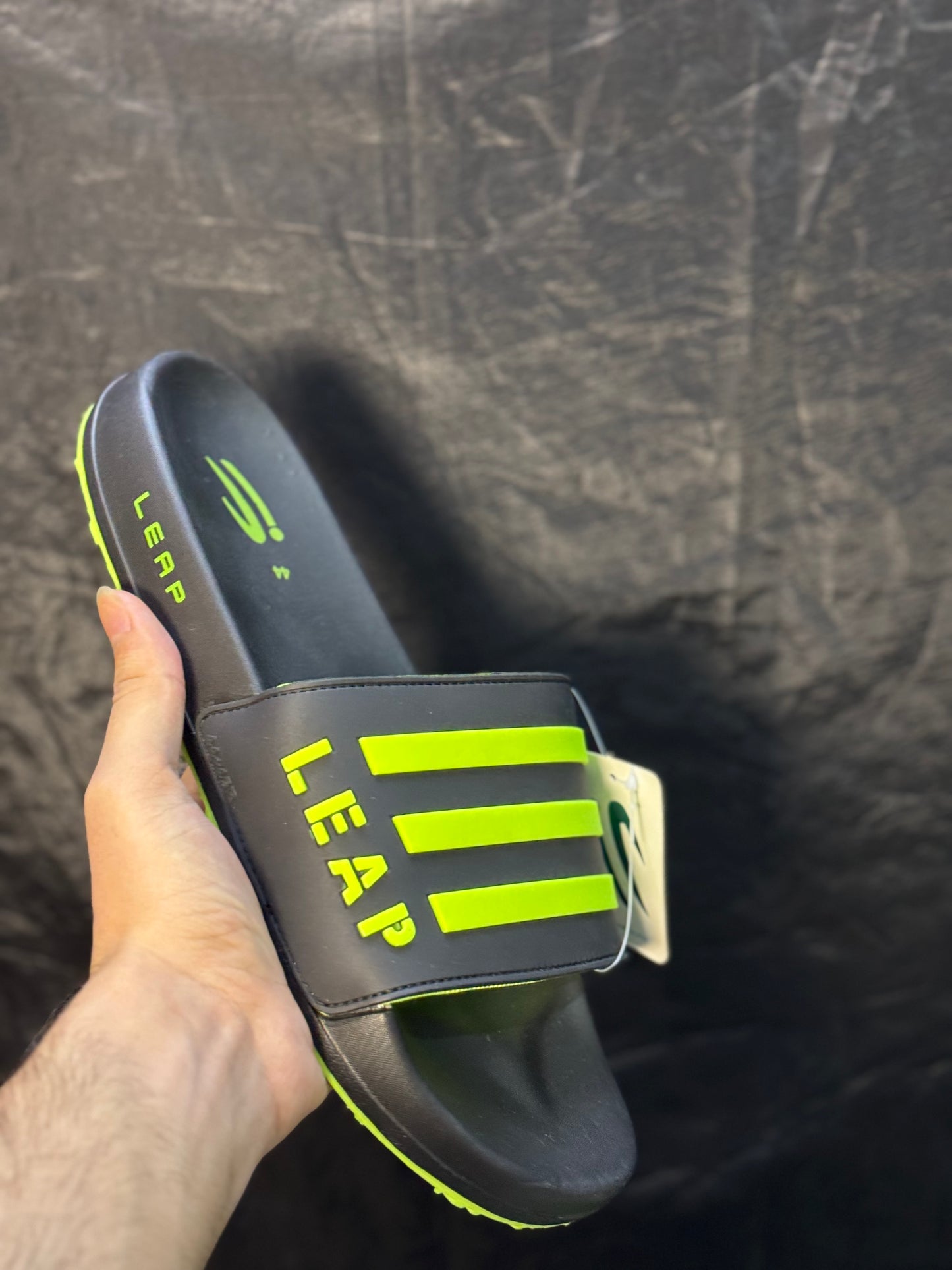 LEAP PULSE | SOFT AND COMFORTABLE | “MEDICATED FOAM UPPER”