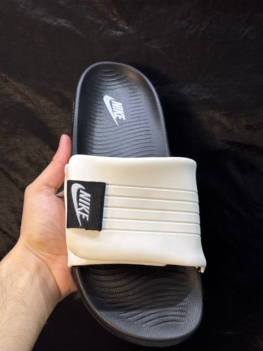 NKE AIRCUSH SLIPPERS | SUPER SOFT & ANTI-SLIP |“ADJUSTABLE STRAP” Lavish steps