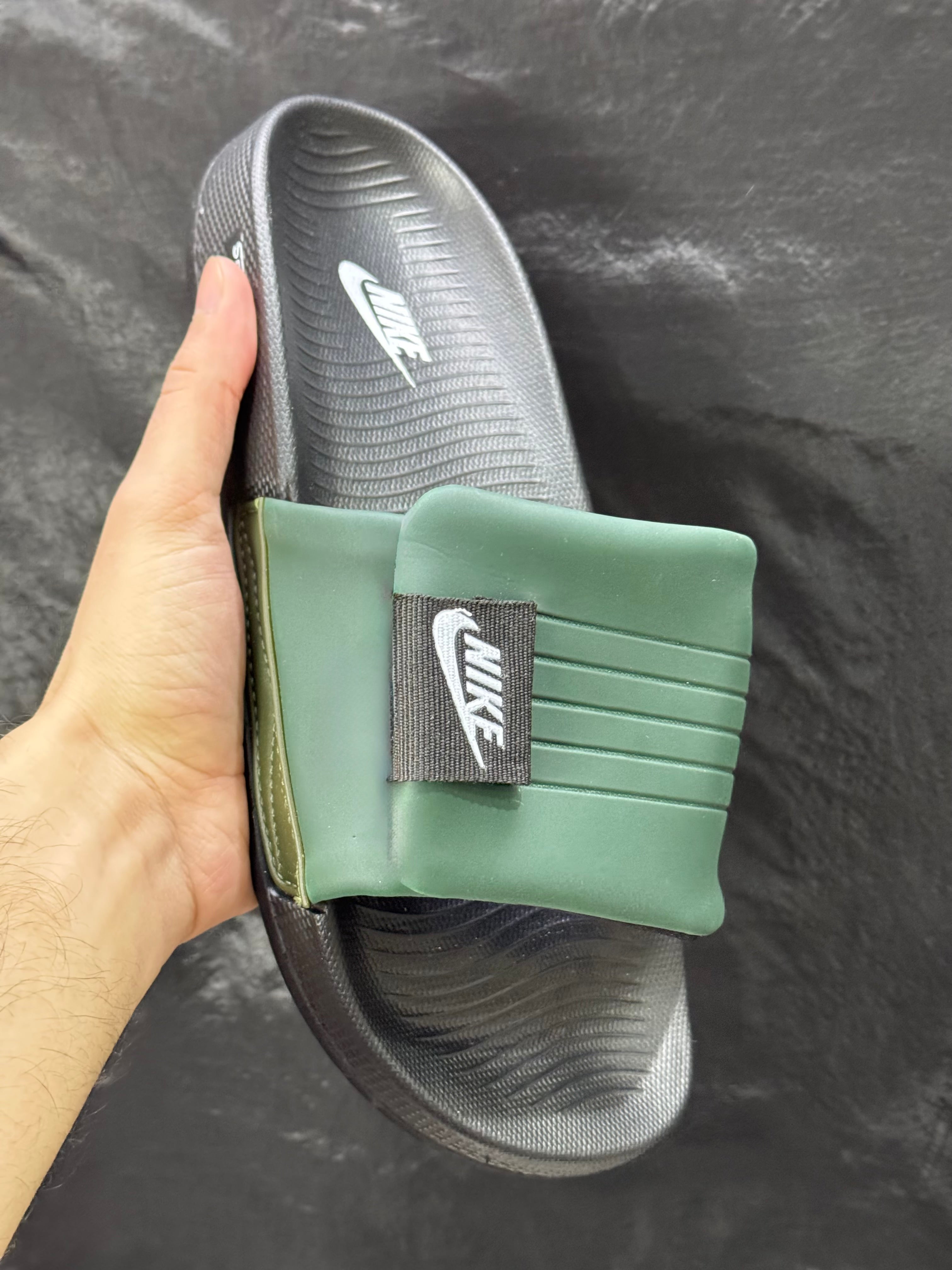 NKE AIRCUSH SLIPPERS | SUPER SOFT & ANTI-SLIP |“ADJUSTABLE STRAP” Lavish steps