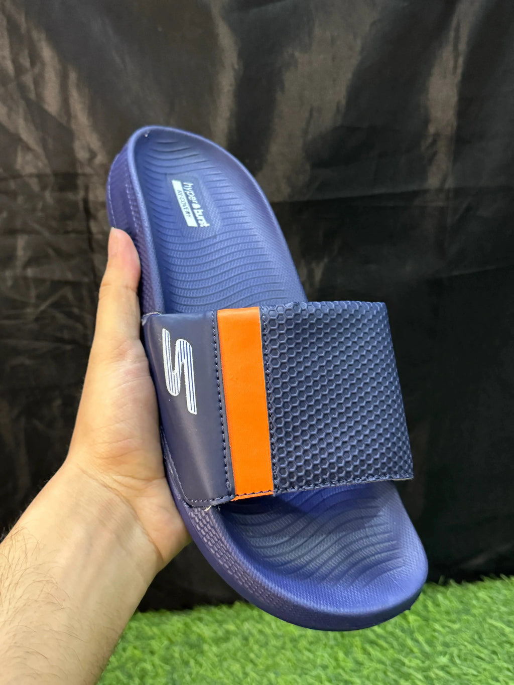 SKECHERS PURE NAVY IMPORTED | HYPER BURST MEDICATED SOLE | “WITH INNER PADDING” Lavish steps