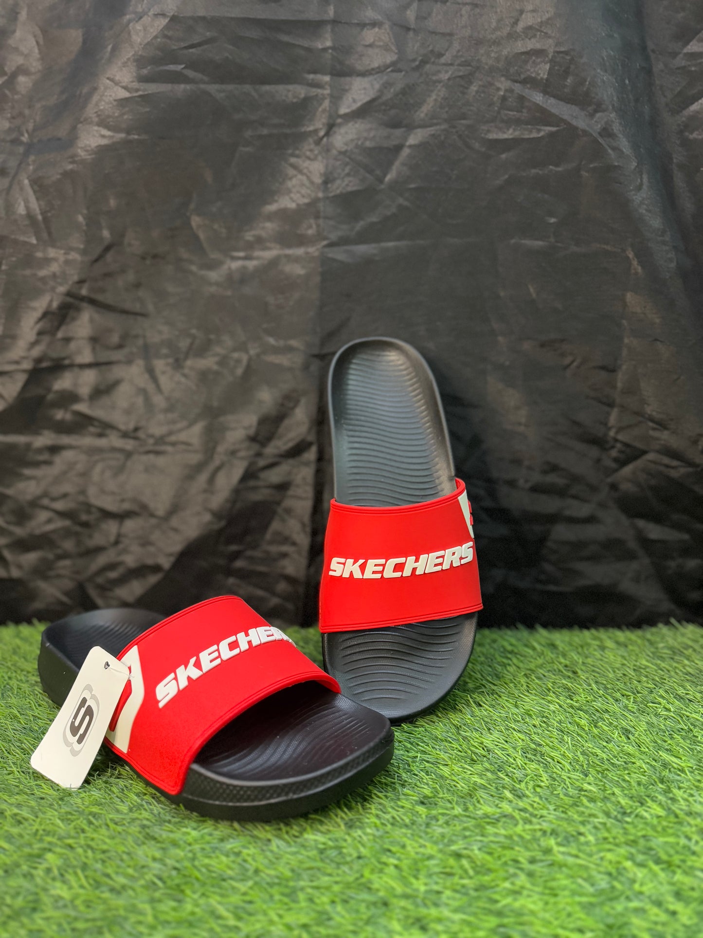 SKECHERS RED N BLACK | SOFT AND MEDICATED | “SPECIALLY MADE FOR FOOT PAIN RELIEF”